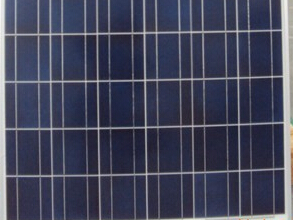 并網(wǎng)式光伏太陽(yáng)能發(fā)電系統中逆變器的作用