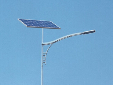 廠(chǎng)家：農村led太陽(yáng)能路燈安裝間距多遠才合適？