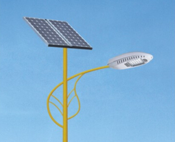 農村led太陽(yáng)能路燈光源如何選擇？