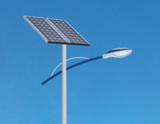 led太陽(yáng)能路燈照明時(shí)間、抗雨天數是怎么控制的？