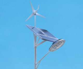 華可：風(fēng)光互補LED路燈照明怎么樣？