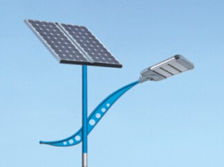 農村道路安裝太陽(yáng)能led路燈效率高、不用電費