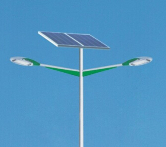 華可：2016年火爆的鋰電池led太陽(yáng)能路燈怎么樣？