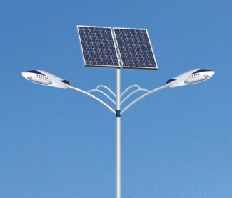 華可告訴您如何購買(mǎi)合適、效率高的太陽(yáng)能路燈