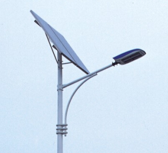 華可：如何選購價(jià)廉物美的市政太陽(yáng)能路燈？