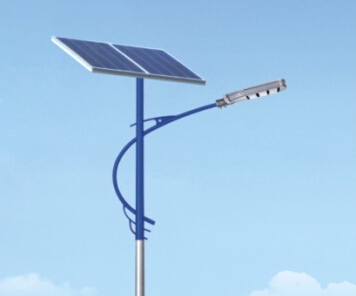 農村led太陽(yáng)能路燈能解決陰雨天的照明問(wèn)題嗎？