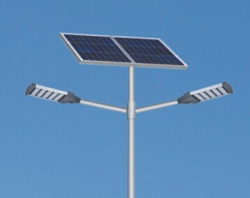 偏僻農村安裝led太陽(yáng)能路燈多少錢(qián)？