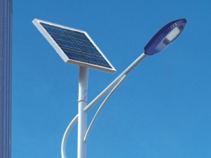 淺析:led太陽(yáng)能路燈的質(zhì)量為什么總是會(huì )被質(zhì)疑呢？