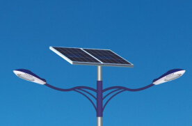 常規市電路燈比太陽(yáng)能路燈略勝一籌？