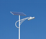 華可解說(shuō)：農村太陽(yáng)能路燈的優(yōu)勢有哪些？