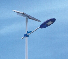 華可講解：購置led太陽(yáng)能路燈要考慮什么因素