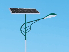 購買(mǎi)太陽(yáng)能路燈找華可路燈廠(chǎng)家