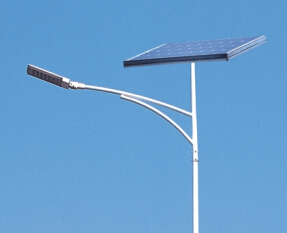 led太陽(yáng)能路燈蓄電池為什么要存儲一段時(shí)間才出貨？