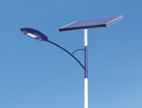 農村太陽(yáng)能路燈在農村道路使用如何正確保證它的穩定可靠性