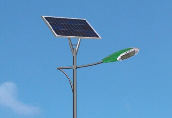 太陽(yáng)能路燈儲能與轉換率的匹配性是會(huì )直接影響到它整體系統的使用。