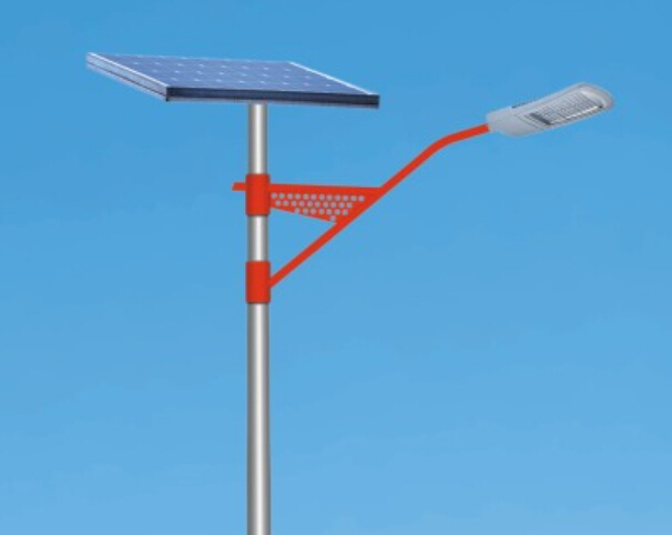 為什么農村太陽(yáng)能路燈使用壽命優(yōu)勝普通照明系統？