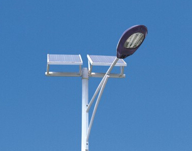 Led太陽(yáng)能路燈控制器有哪幾種降壓方式？