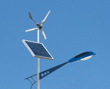 華可為您分析：風(fēng)光互補太陽(yáng)能路燈系統有什么優(yōu)點(diǎn)？