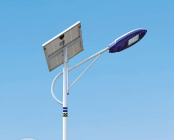 選購太陽(yáng)能路燈廠(chǎng)家該注意些什么問(wèn)題呢？