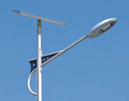 華可講解：太陽(yáng)能路燈購買(mǎi)需要知道那幾個(gè)方面的知識？