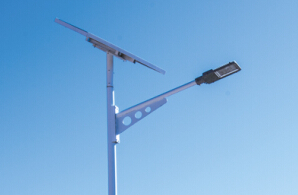 如何確定太陽(yáng)能路燈的高度？