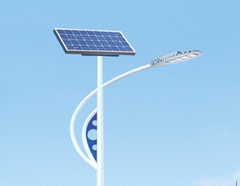 怎樣區分太陽(yáng)能路燈的降壓和升壓控制器？