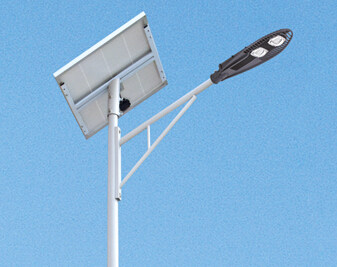 太陽(yáng)能路燈桿生銹后該如何處理？