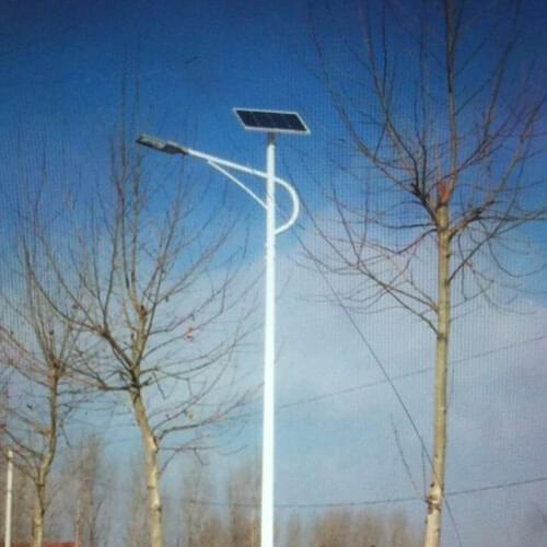 【太陽(yáng)能路燈案例】云南玉溪新農村太陽(yáng)能路燈建設道路亮化工程