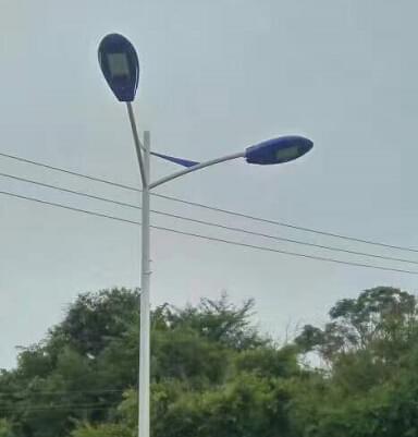 【農村太陽(yáng)能路燈案例】廣西南寧市新農村太陽(yáng)能路燈道路亮化工程